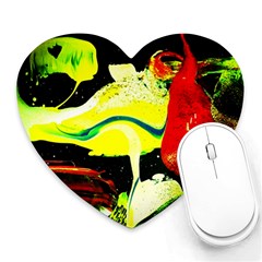 Drama 1 Heart Mousepads