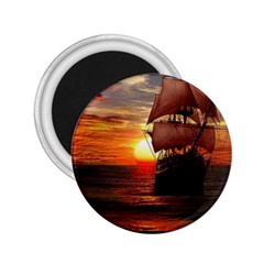 Pirate Ship 2.25  Magnets