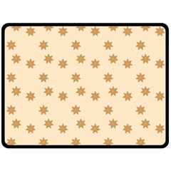 Pattern Gingerbread Star Fleece Blanket (large)  by Sapixe