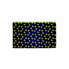 Star Christmas Red Yellow Cosmetic Bag (xs) by Sapixe