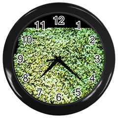 Colors And Fabrics 26 Wall Clocks (black)