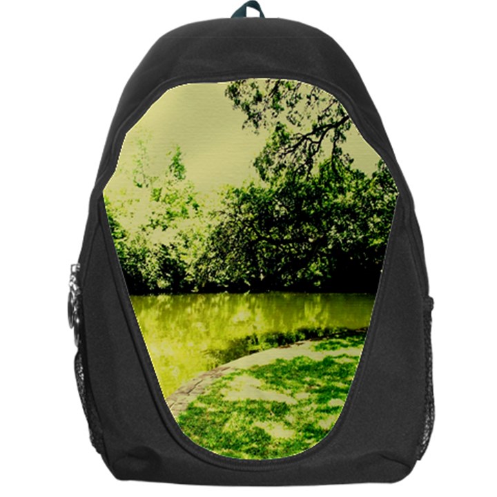 Lake Park 9 Backpack Bag