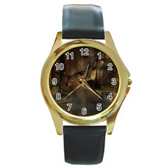 Mammal Nature Wood Tree Waters Round Gold Metal Watch