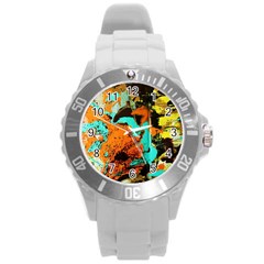 Fragrance Of Kenia 5 Round Plastic Sport Watch (l) by bestdesignintheworld