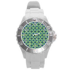 Blue Yellow Green Swirl Pattern Round Plastic Sport Watch (L)