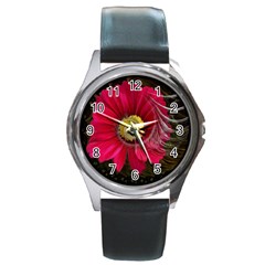 Fantasy Flower Fractal Blossom Round Metal Watch