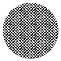 Black And White Checkerboard Weimaraner Magnet 5  (round) by PodArtist