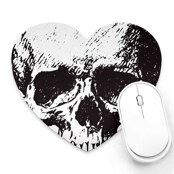 Skull Vintage Old Horror Macabre Heart Mousepads