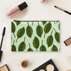 Design Pattern Background Green Cosmetic Bag (Medium)