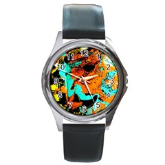 Fragrance Of Kenia 2 Round Metal Watch