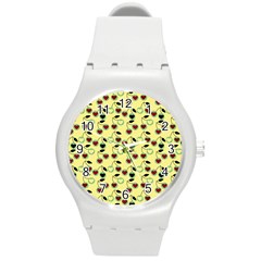 Yellow Heart Cherries Round Plastic Sport Watch (M)