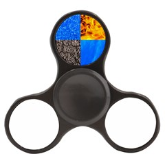 The Fifth Inside Vertical Pattern Finger Spinner by FunnyCow