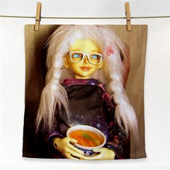 Eating Lunch Face Towel by snowwhitegirl