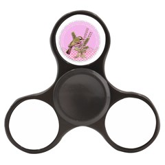 Tag 1763332 1280 Finger Spinner