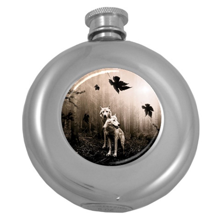 Wolfs Round Hip Flask (5 oz)