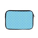 Oktoberfest Bavarian Blue and White Checkerboard Apple MacBook Pro 15  Zipper Case Front