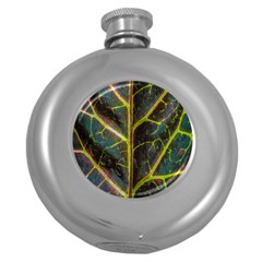 Leaf Abstract Nature Design Plant Round Hip Flask (5 Oz) by Sapixe