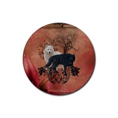 Awesome Black And White Wolf Rubber Round Coaster (4 Pack)  by FantasyWorld7