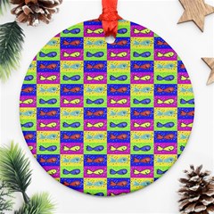 Cartoon Style Marine Life Motif Pattern Round Ornament (two Sides)