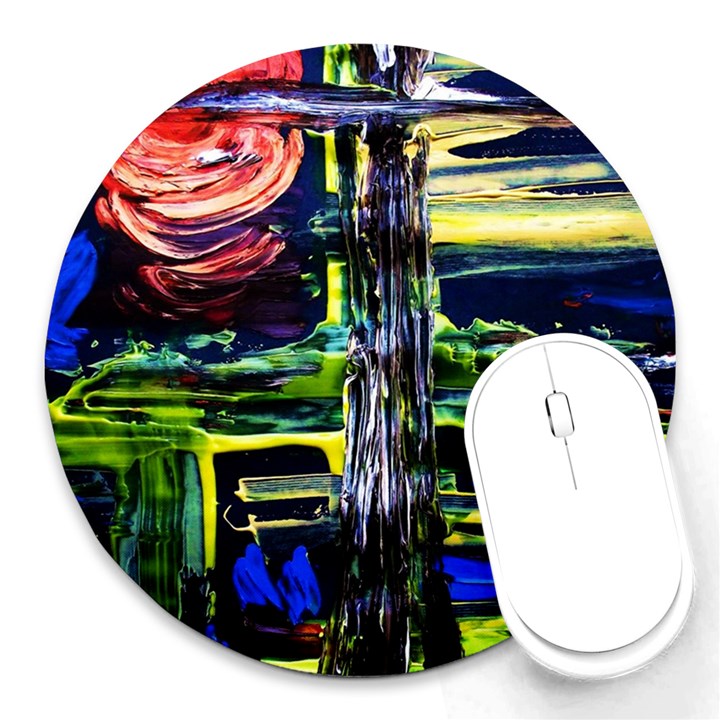 Between Two Moons 1 Round Mousepads