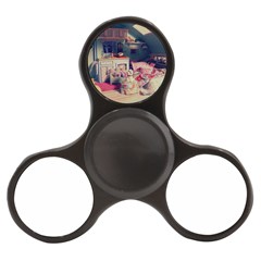 Caravan Finger Spinner