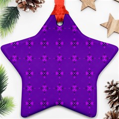 Bold Geometric Purple Circles Ornament (Star)