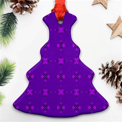 Bold Geometric Purple Circles Ornament (Christmas Tree) 