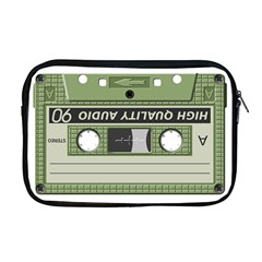 Cassette 40267 1280 Apple MacBook Pro 17  Zipper Case