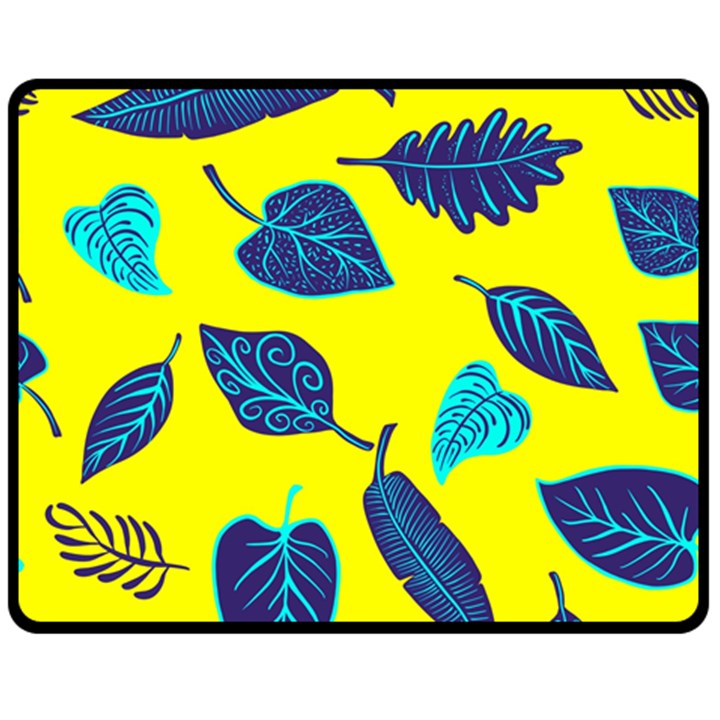 Leaves Pattern Picture Detail Double Sided Fleece Blanket (Medium) 