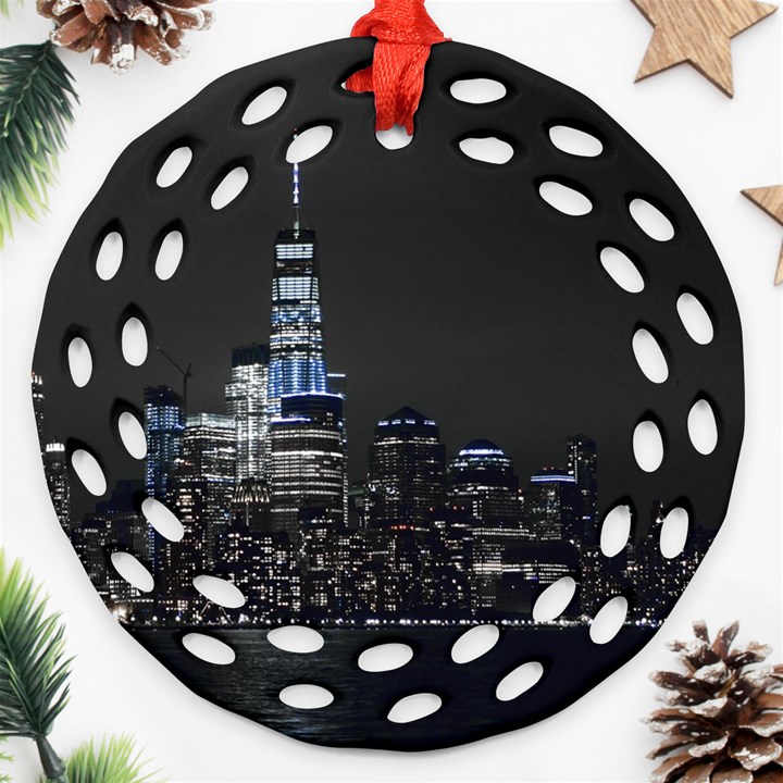 New York Skyline New York City Ornament (Round Filigree)