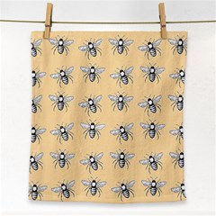 Pop Art  Bee Pattern Face Towel