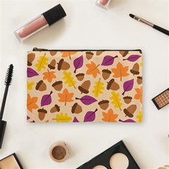 Acorn Pattern Cosmetic Bag (medium) by Hansue