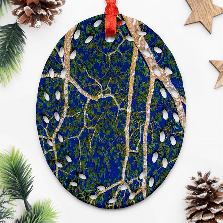 Green Leaves Blue Background Night Oval Filigree Ornament (Two Sides)