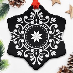 Table Pull Out Computer Graphics Snowflake Ornament (Two Sides)