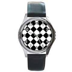 Grid Domino Bank And Black Round Metal Watch by Sapixe