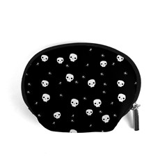 Pattern Skull Stars Halloween Gothic on black background Accessory Pouch (Small)