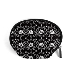 Pattern Pumpkin Spider Vintage Gothic Halloween Black And White Accessory Pouch (small) by genx