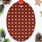 Christmas Paper Wrapping Pattern Ornament (Oval) Front