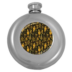 Christmas Background Round Hip Flask (5 Oz) by Wegoenart