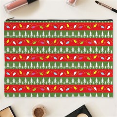 Christmas Papers Red And Green Cosmetic Bag (XXXL)