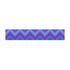 Pattern Chevron Zigzag Background Flano Scarf (mini) by Pakrebo