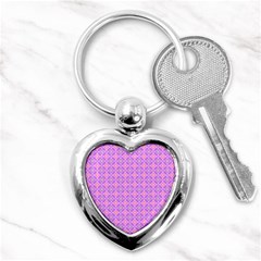 Wreath Differences Key Chains (heart)  by Pakrebo