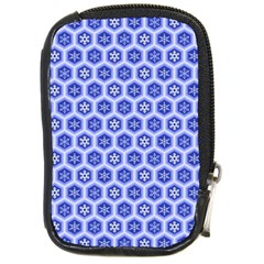 A Hexagonal Pattern Compact Camera Leather Case