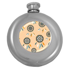 Dreamcatcher Pattern Pen Background Round Hip Flask (5 Oz) by Pakrebo