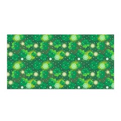 4 Leaf Clover Star Glitter Seamless Satin Wrap by Pakrebo