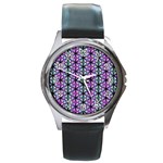 Geometric Patterns Triangle Seamless Round Metal Watch Front