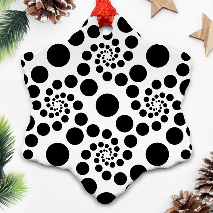 Dot Dots Round Black And White Ornament (Snowflake)