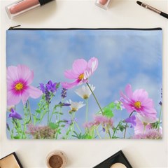 Flora Cosmetic Bag (xxxl) by WensdaiAmbrose