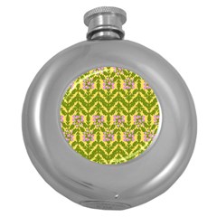 Texture Heather Nature Round Hip Flask (5 Oz) by Pakrebo