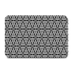 Black And White Filigree Plate Mats by retrotoomoderndesigns